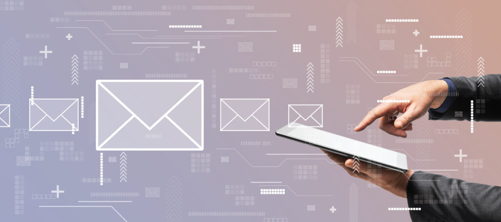 mailing concept with digital tablet in man hands o 2026 01 11 08 36 59 utc tronos